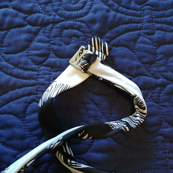 Bikini - Picture 4 of 6